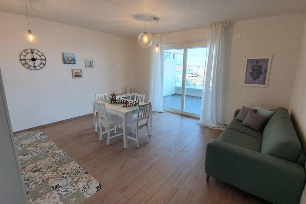 מונופולי Il Mare In Casa - Appartamento Al Mare In Puglia מראה חיצוני תמונה
